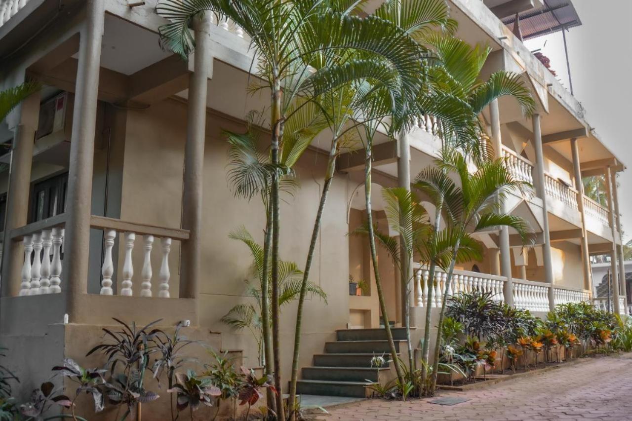 De Soul Sante Beach Resorts Morjim Goa Exterior photo